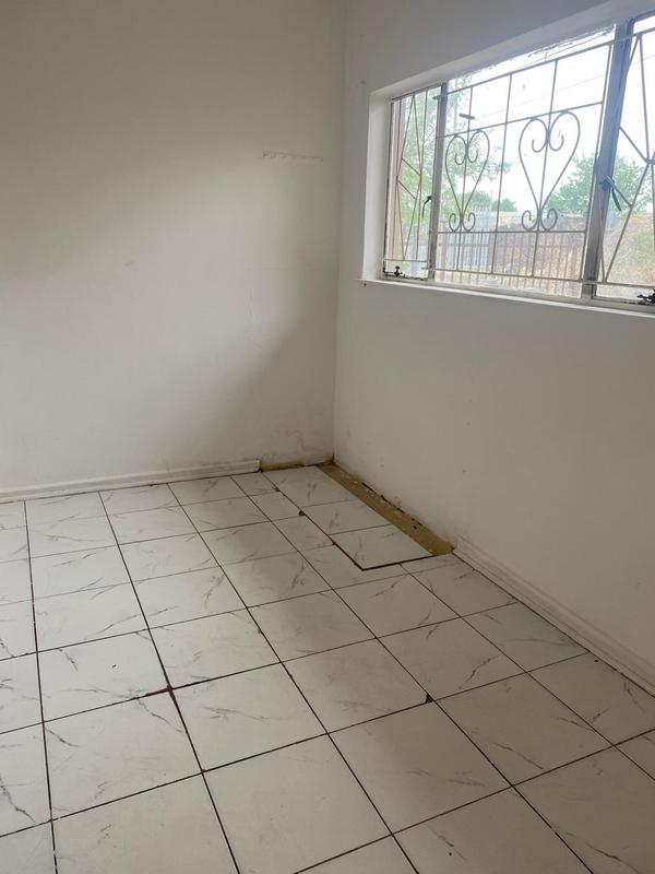 2 Bedroom Property for Sale in Queenstown Central Eastern Cape